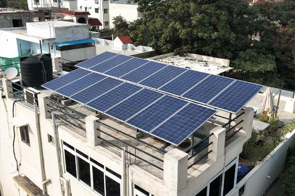 Residential Rooftop Solar Panel Installation
